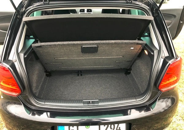 Volkswagen Polo cena 18500 przebieg: 93560, rok produkcji 2012 z Wieruszów małe 529